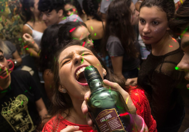 Cómo ser el alma de la fiesta sin exagerar